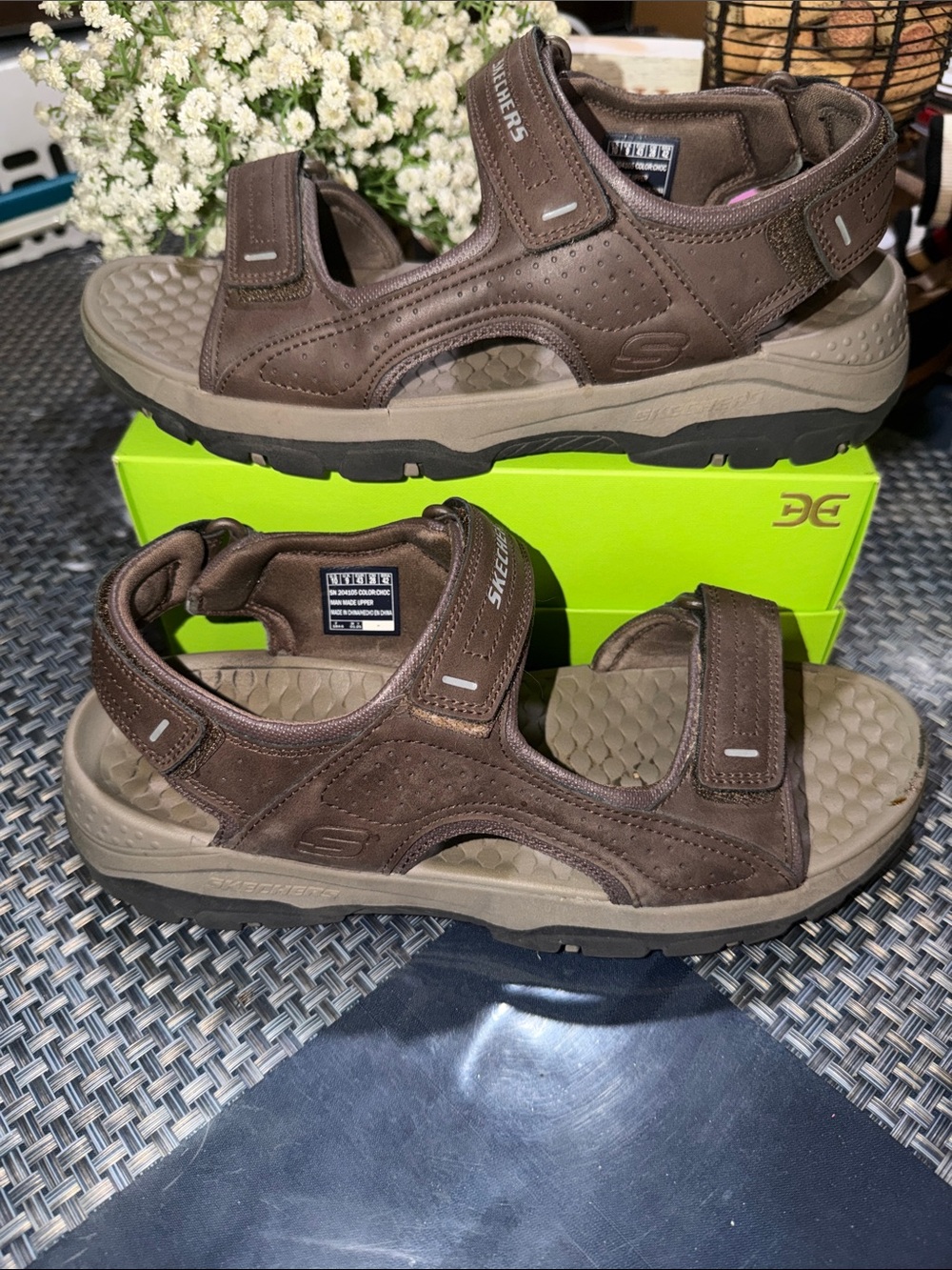 Skechers Men's Brown/Tan Outdoor Comfort Sandals